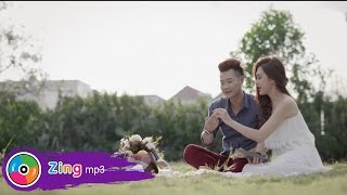Anh Dắt Tay Em - Quang Anh (Official MV)