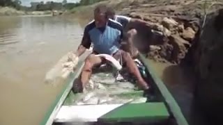 Cách bắt cá dễ dàng có một không hai trên thế giới