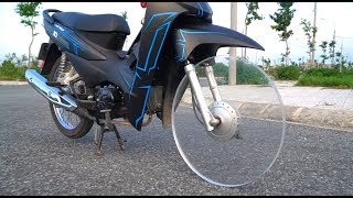 NTN - Thử Đi Xe Máy Bánh Trong Suốt (Riding invisible wheel motorbike)