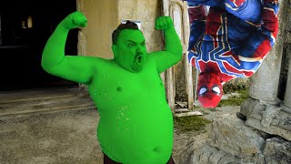 Hulk VS Spider-Man